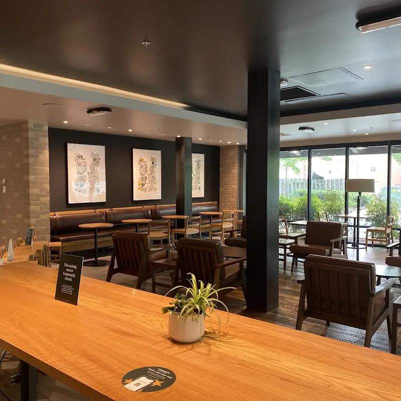 Starbucks Crossroads