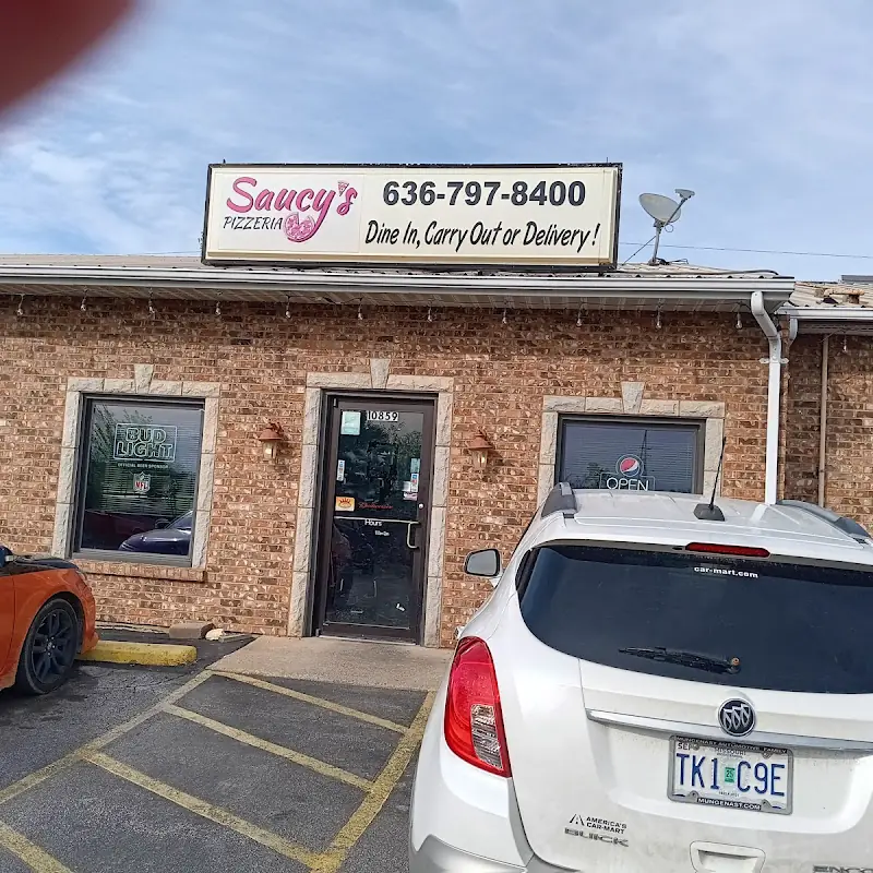 Saucy's Pizzeria