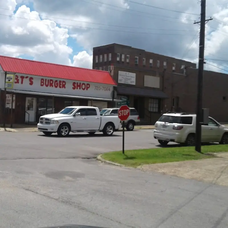 R & T's Burger Shop