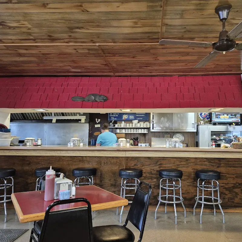 Beaver Den Diner