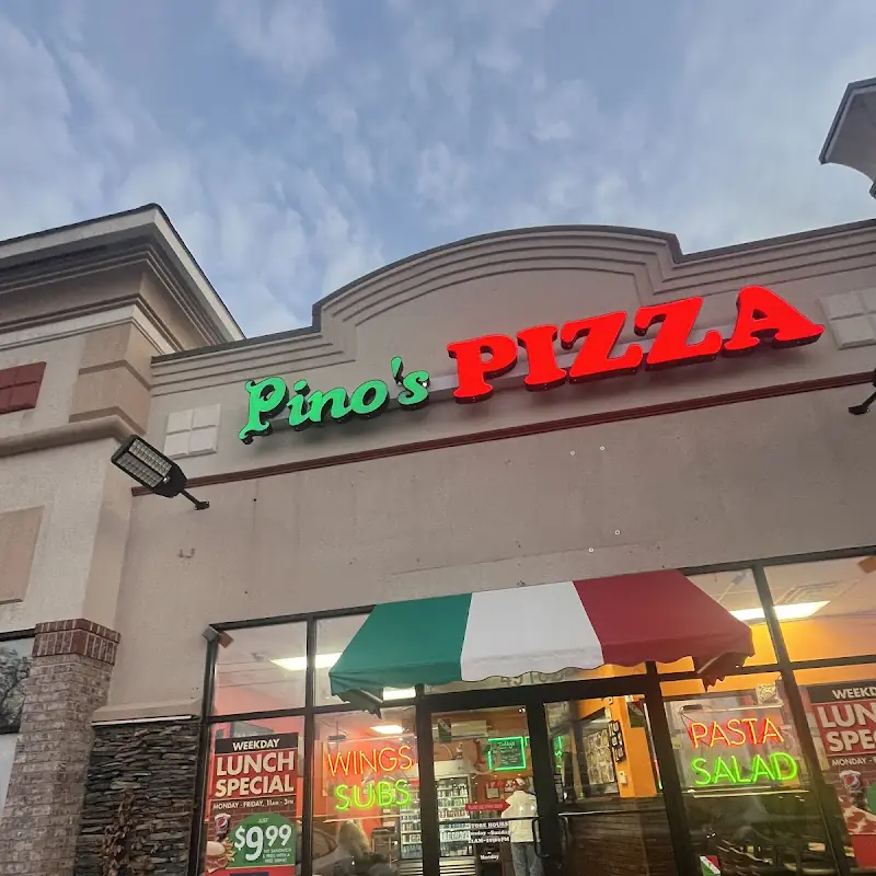 Pinos Pizza