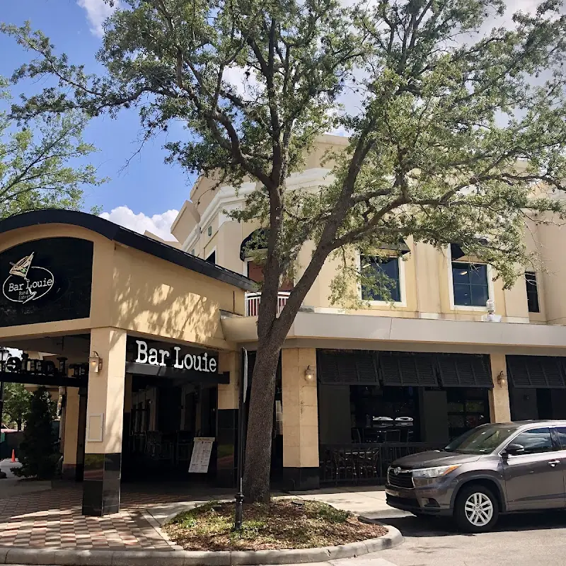 Bar Louie