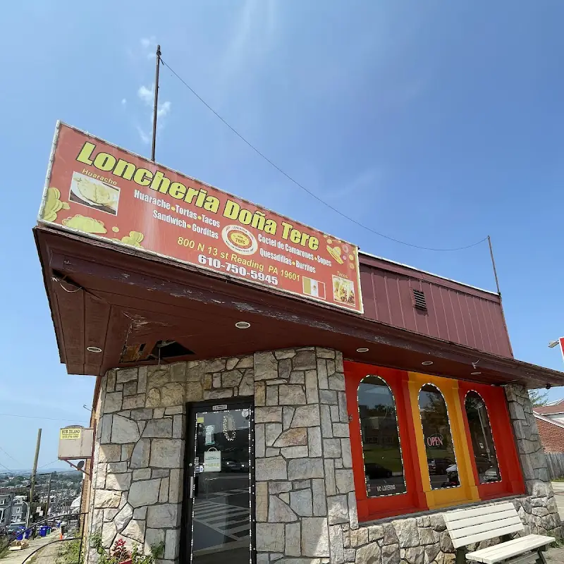 Loncheria & Panaderia Doña Tere