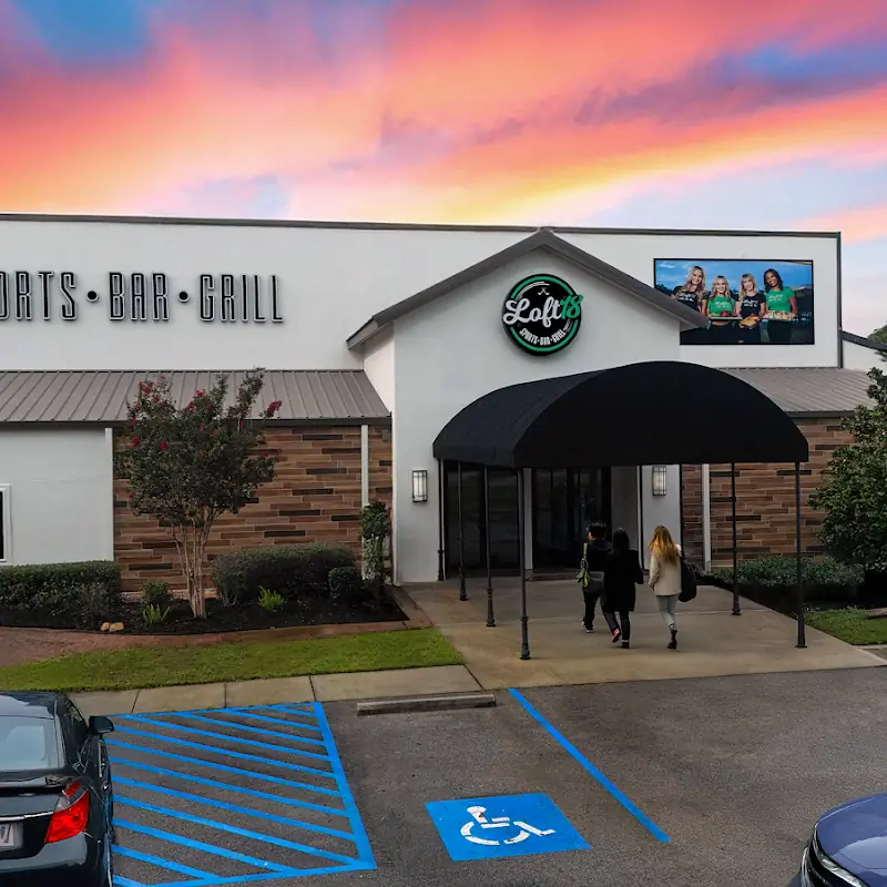 Loft18 Broussard