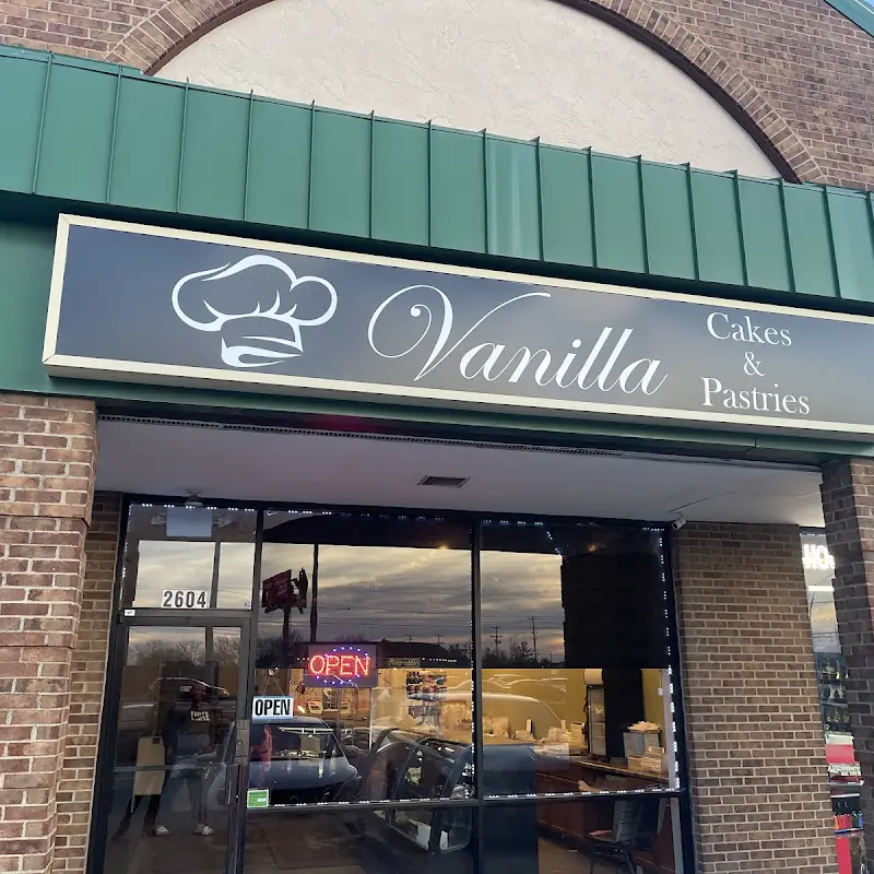 Vanilla Cakes & pastries
