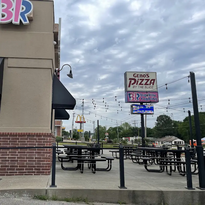 Geno's Pizza