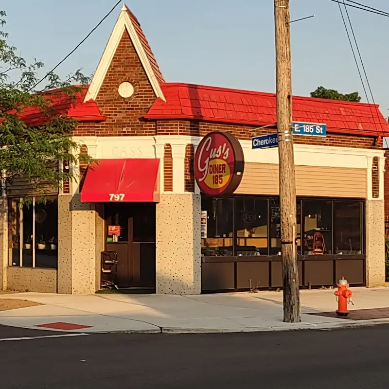 Gus's Diner One Eight Five