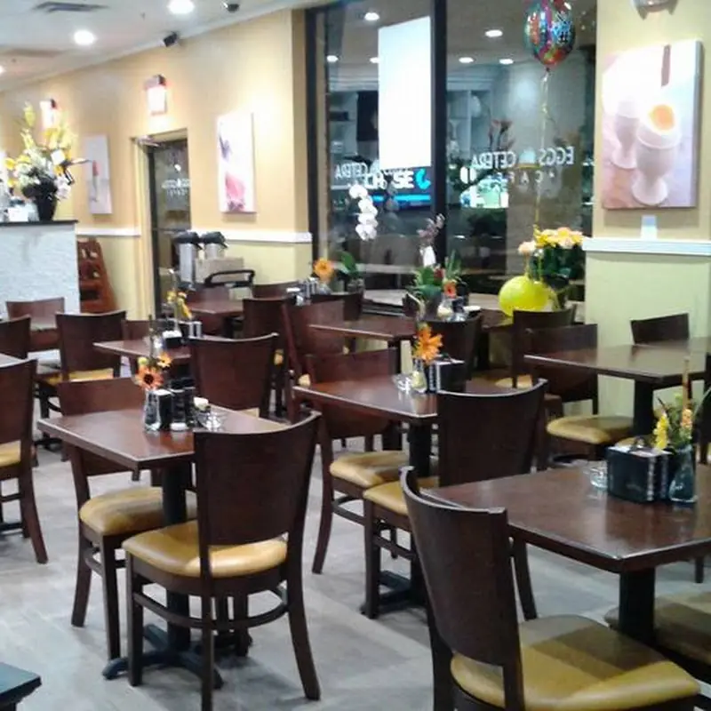 Eggs–Cetera Café