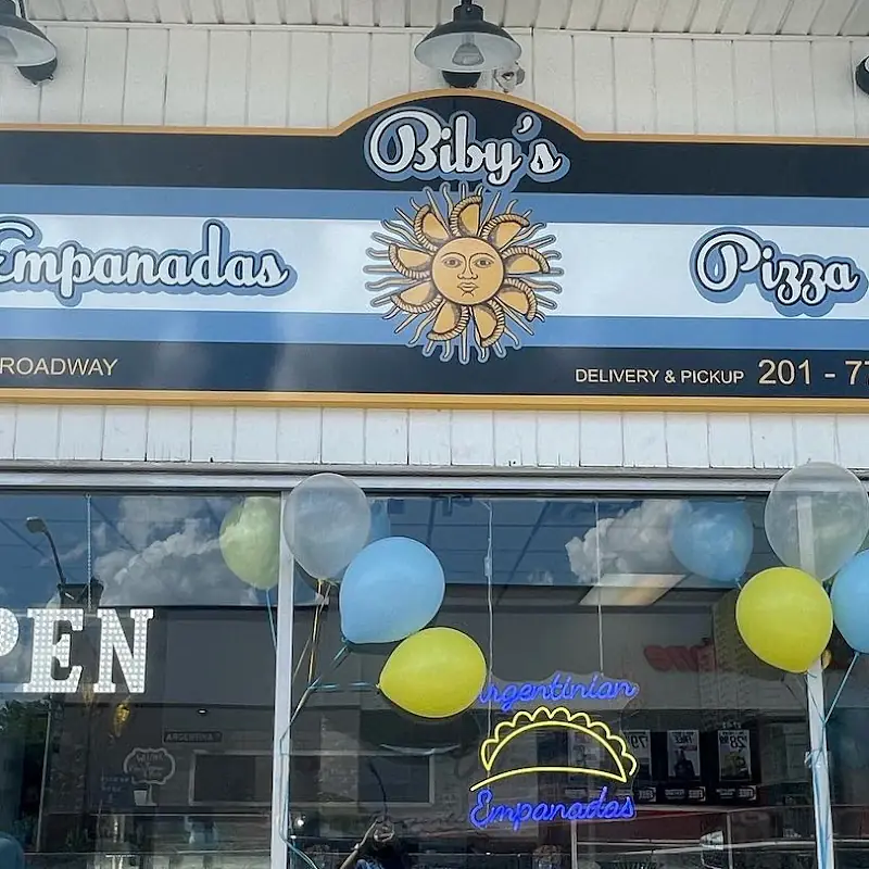Biby's Empanadas & Pizza
