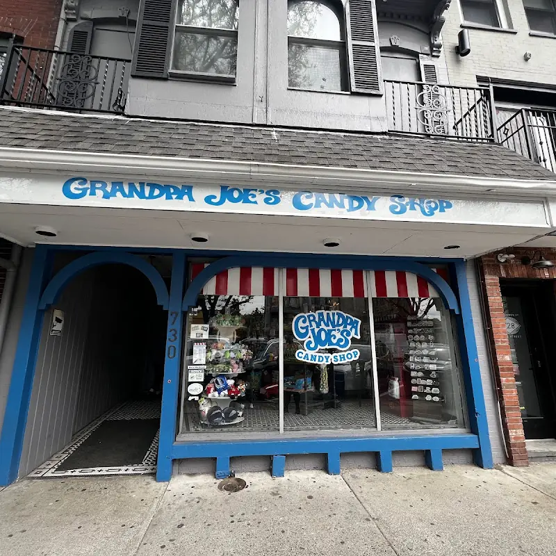Grandpa Joe's Candy Shop - Stroudsburg, PA