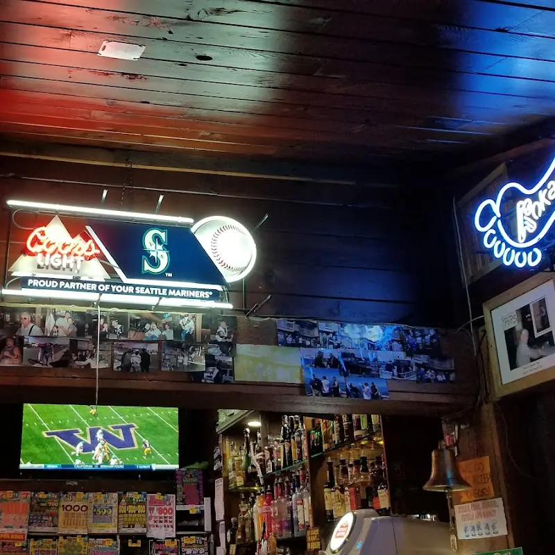 J J's Bar & Grill