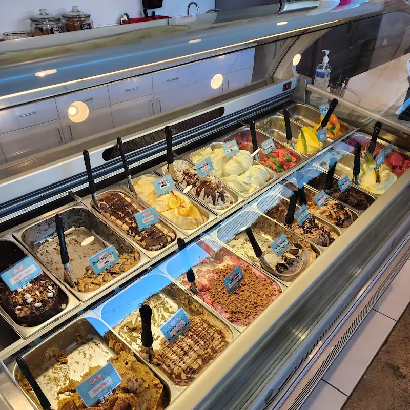 Leo Leo Gelato Scoop Shop