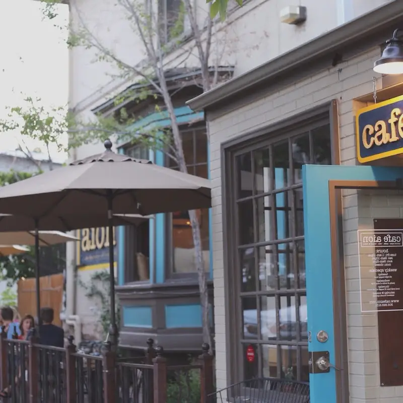 Cafe Aion