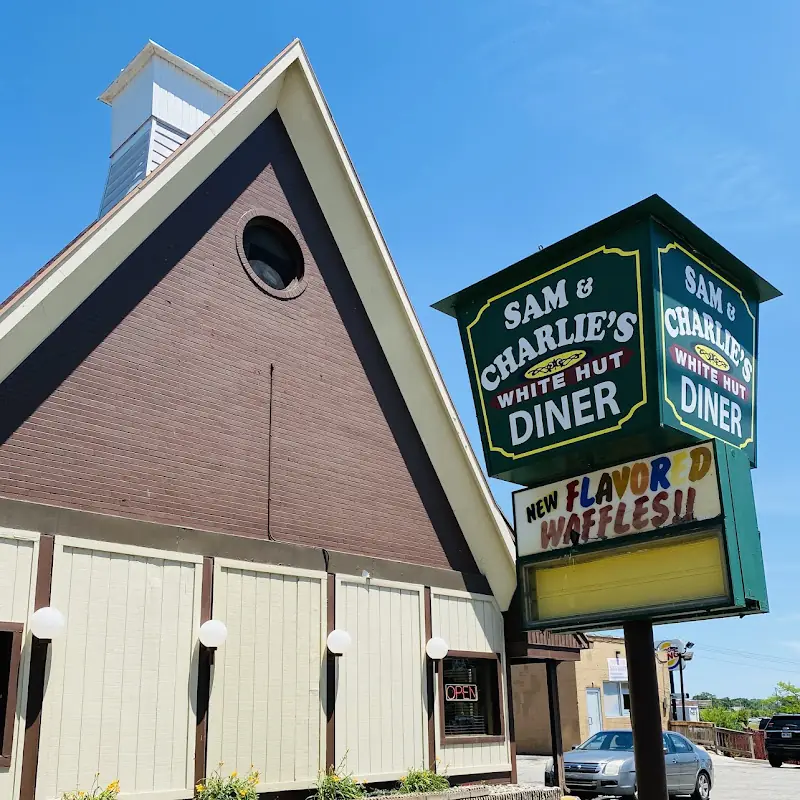 Sam & Charlie's White Hut Diner