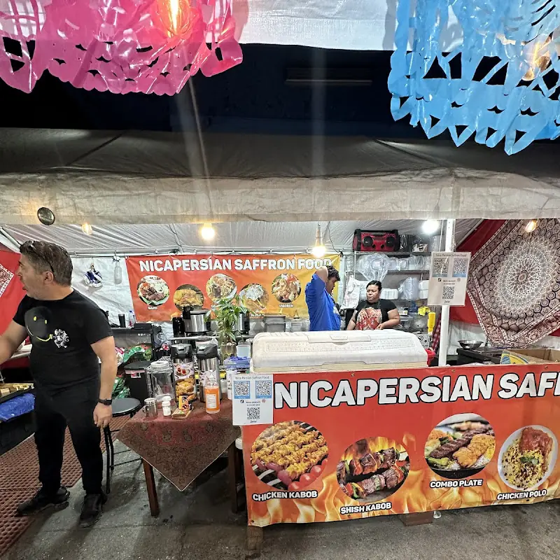 Nicapersian saffron food