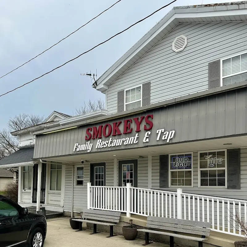 Smokey's Family Restaurant & Tap