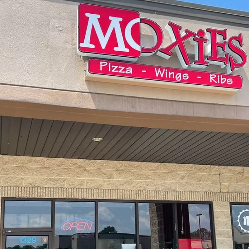 Moxies Pizza