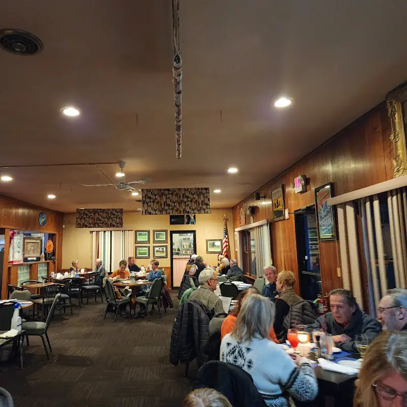 Bogey's Bar & Grill