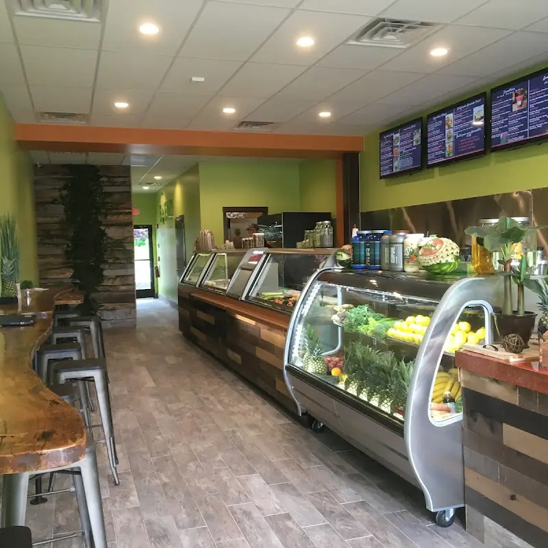 Blend Smoothie and Salad Bar- Middletown