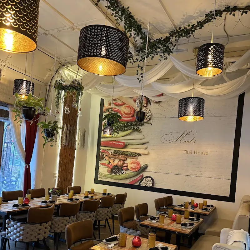 Mod's Thai House