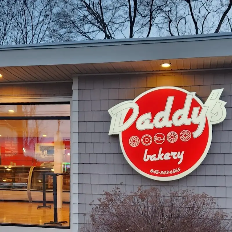 Daddy’s Donuts and Bakery