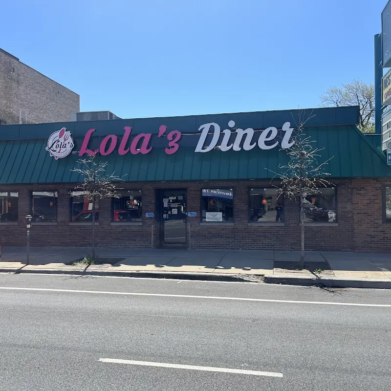 Lola's Diner 3
