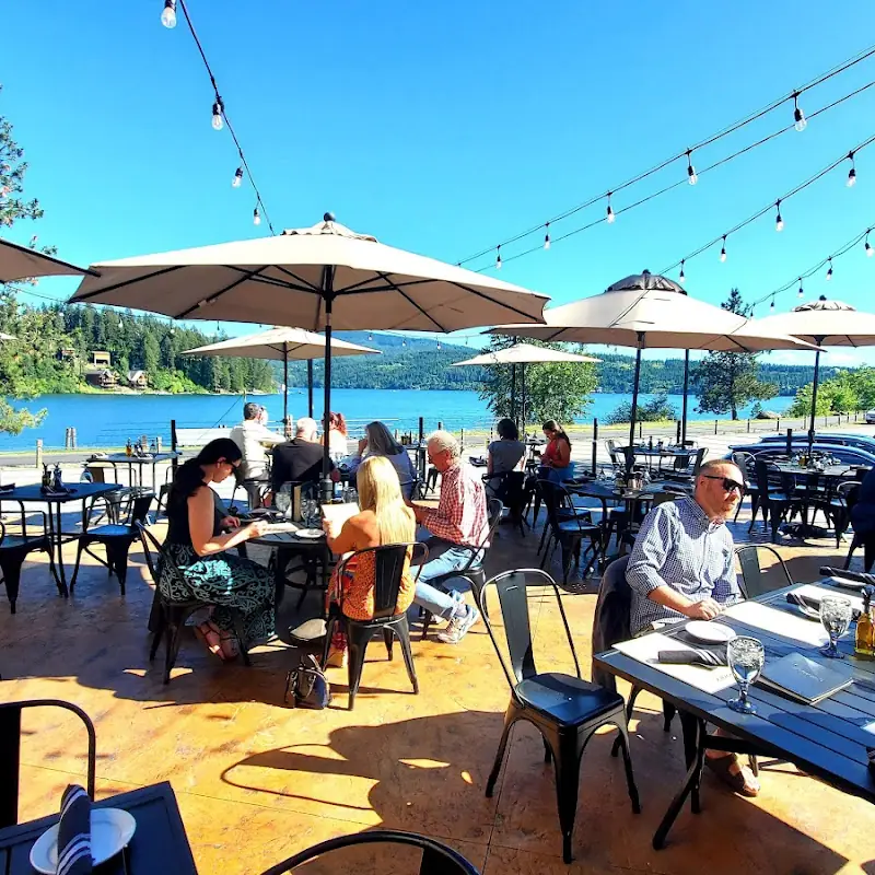 Tony's On the Lake