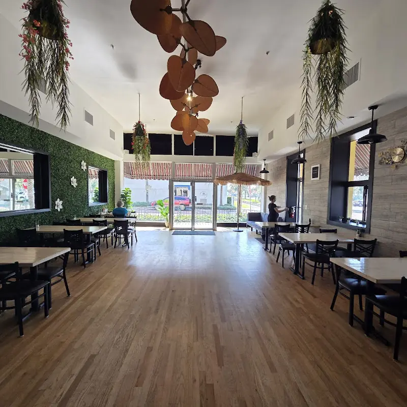 Magnolia Breeze Restaurant