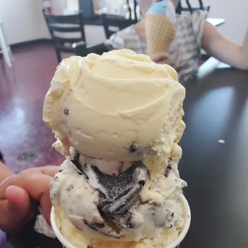 What's The Scoop Waterville