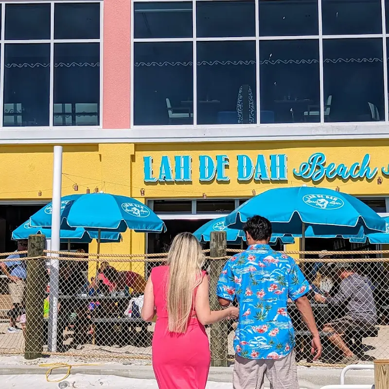 Lah De Dah Beach Bar & Grill