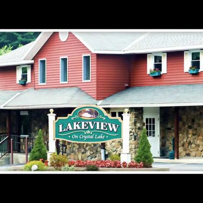 Lakeview On Crystal Lake