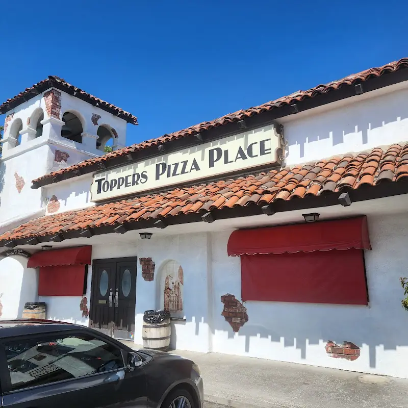 Toppers Pizza