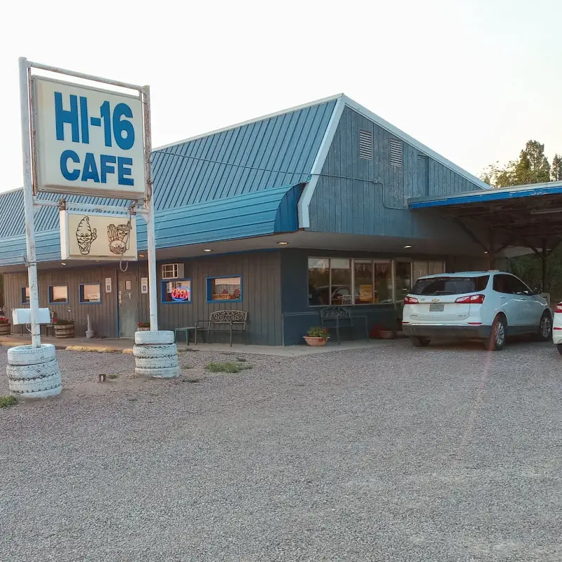 Hi-16 Cafe | Drive In Restaurant
