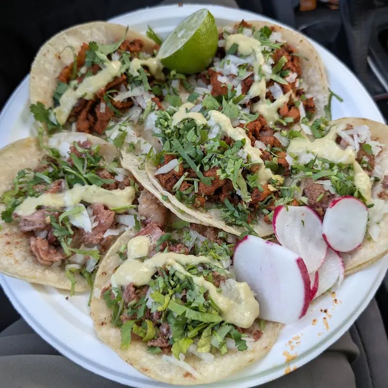 Nando,'s tacos