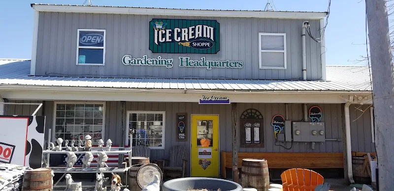 Showcase Gardens Ice Cream Shoppe