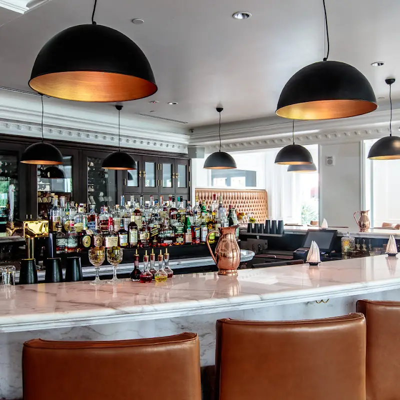 Sails Restaurant