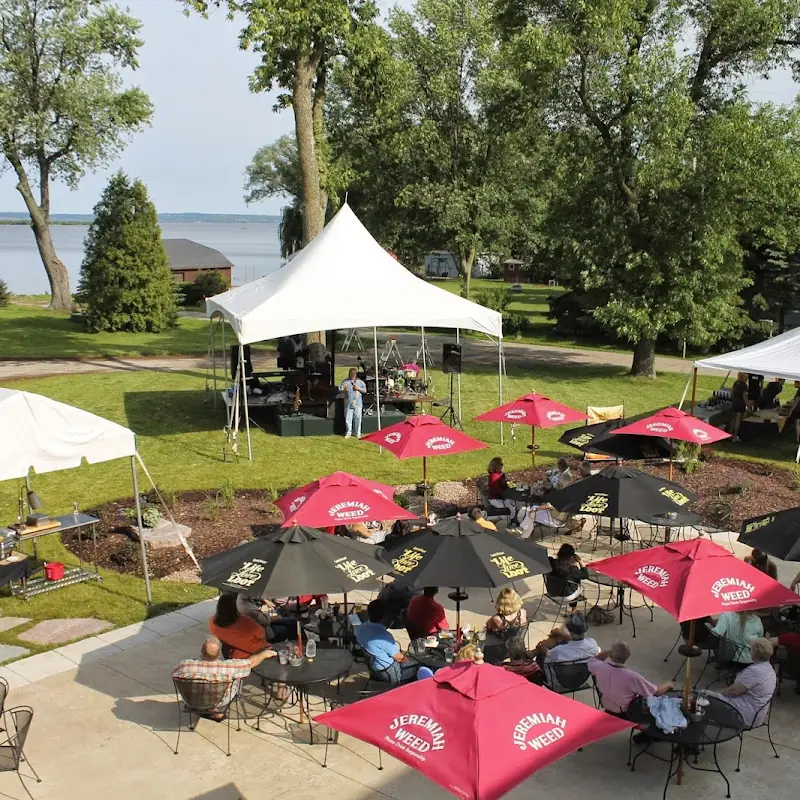 TJ's Harbor Restaurant