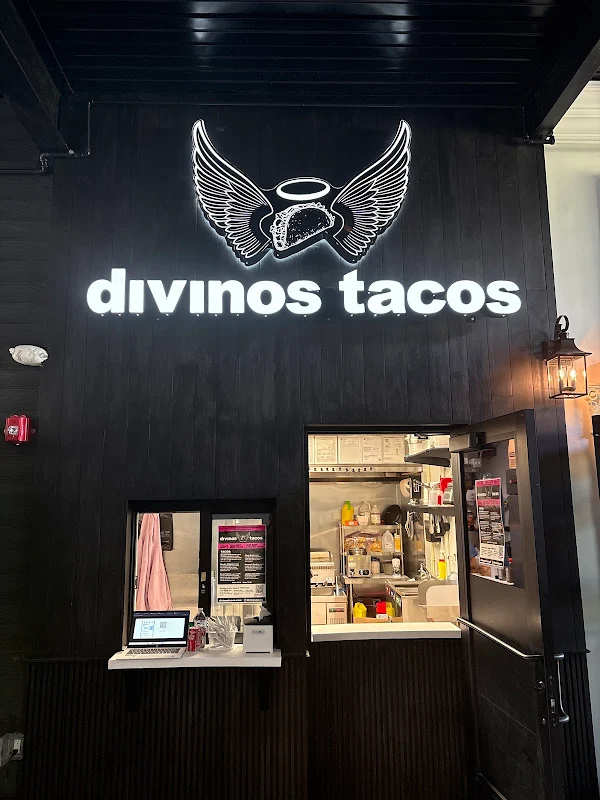 Divinos Tacos
