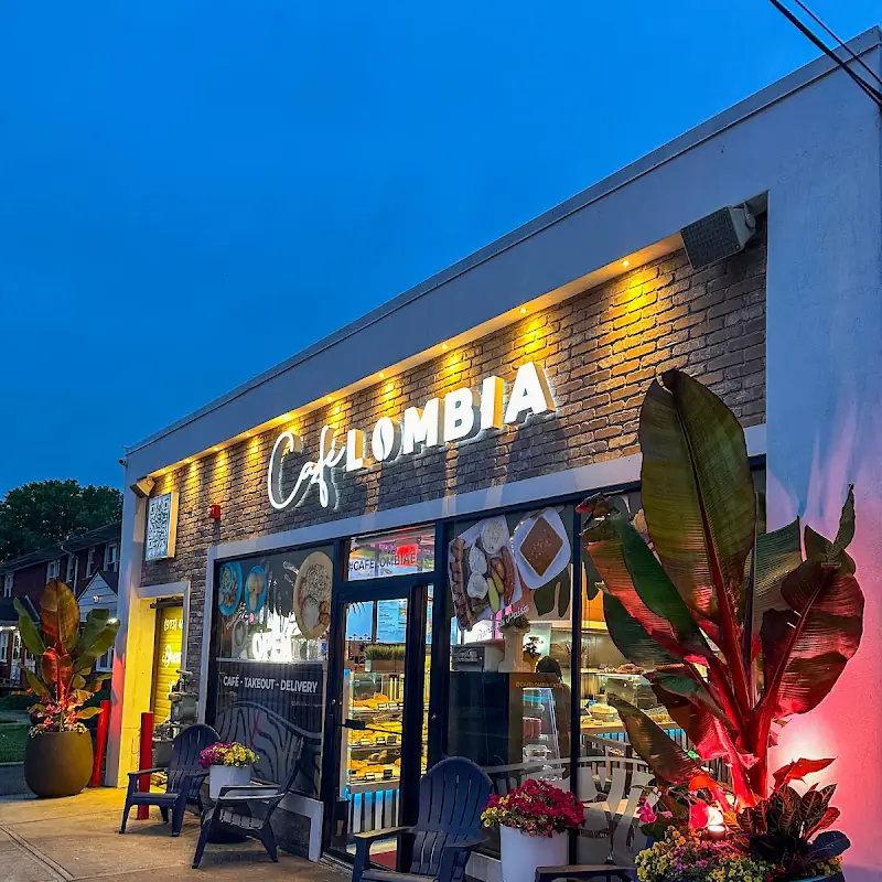 Cafelombia Bakery & Restaurant