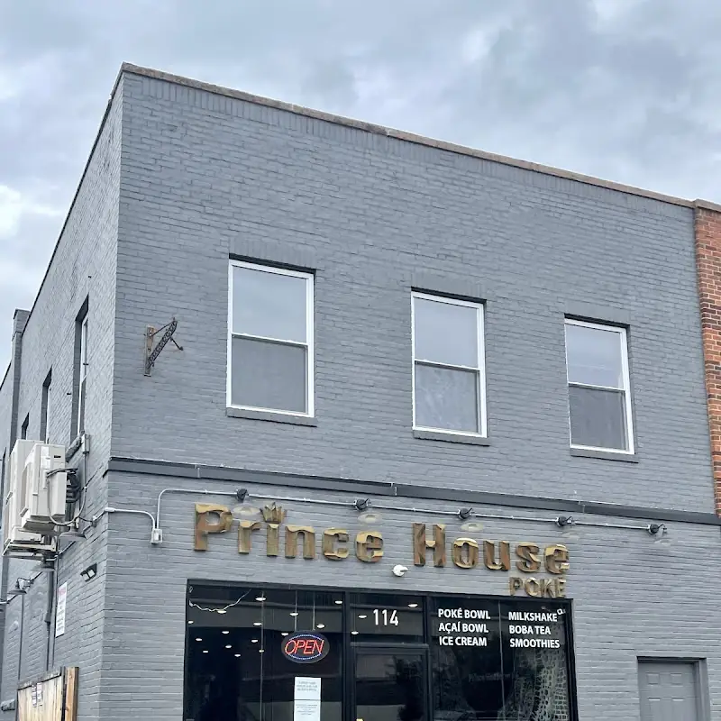 Prince House Poke: Poke/ Açaí Bowl / Boba Tea