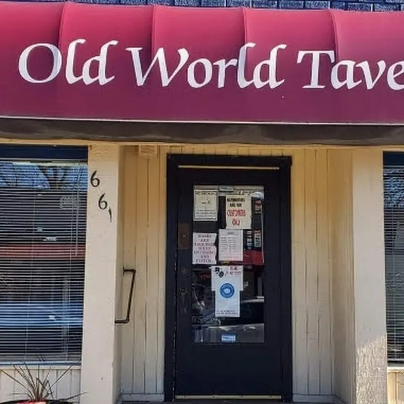 Old World Cheeseburger with Fries