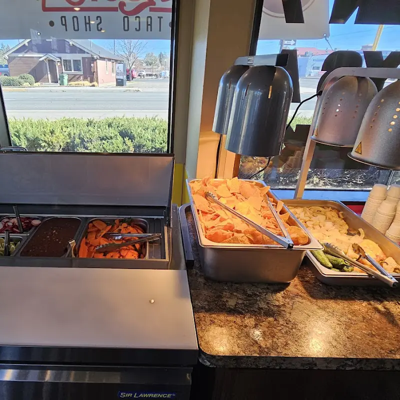 Lucy's Tacos Shop (Madras)