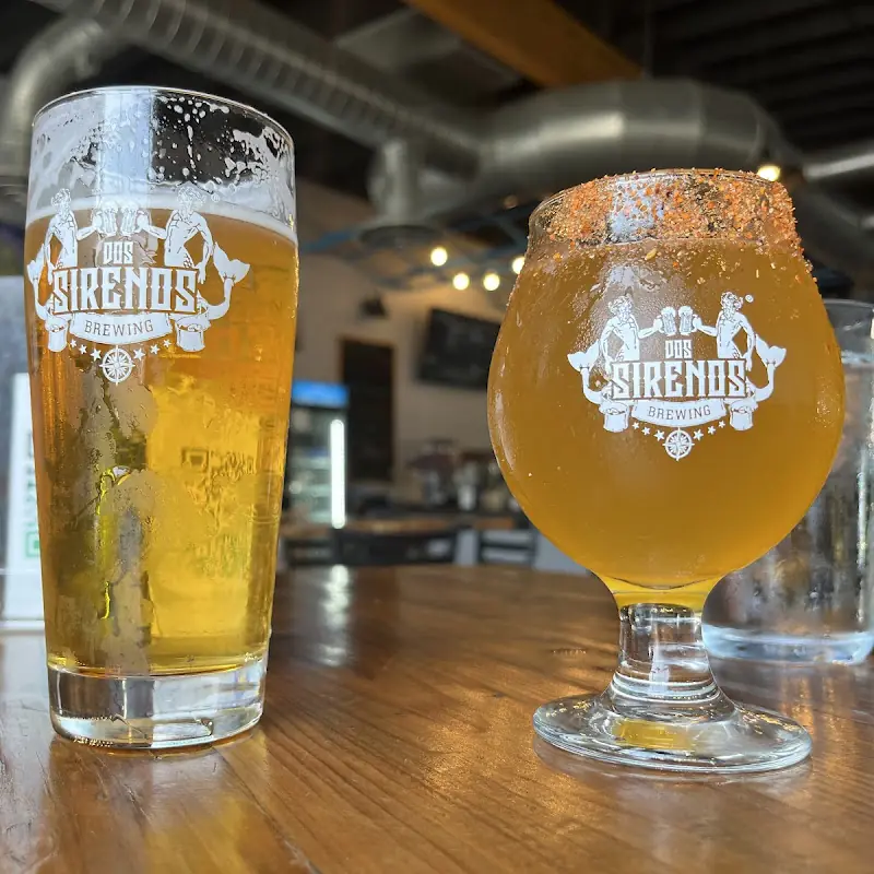 Dos Sirenos Brewing