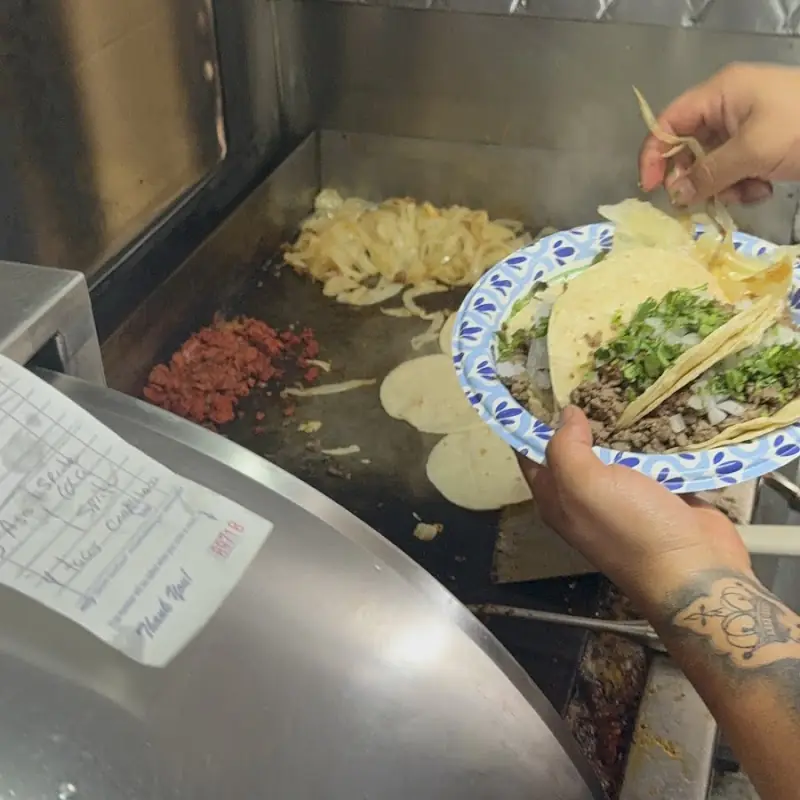 TACOS EL LEÓN