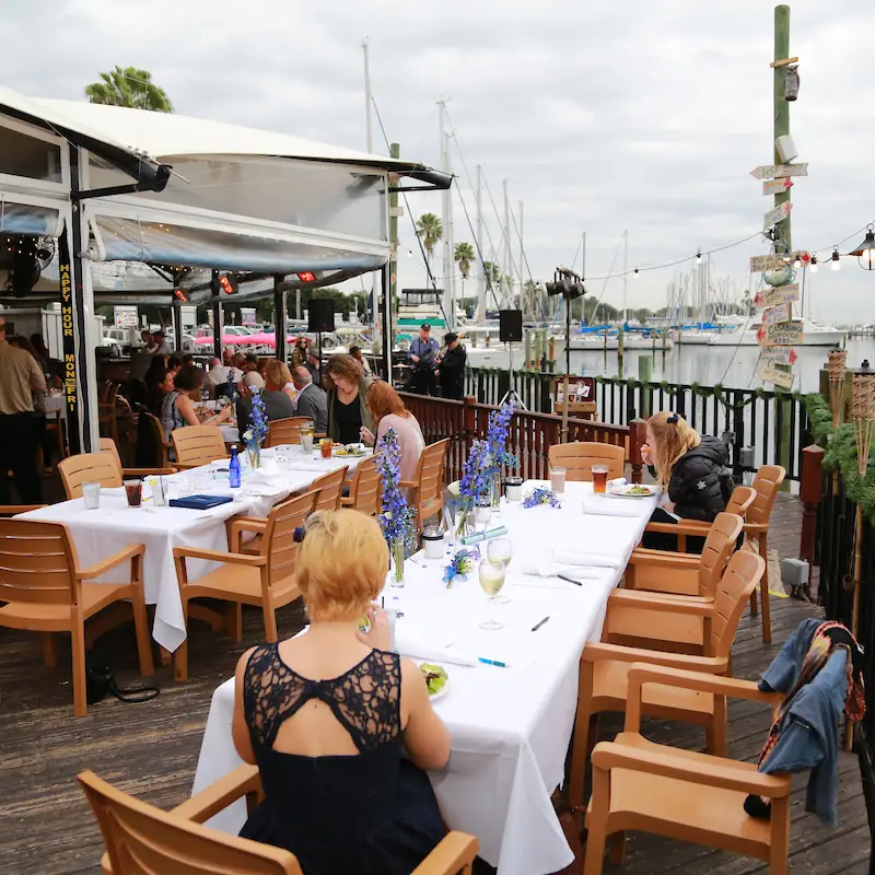Fresco's Waterfront Bistro
