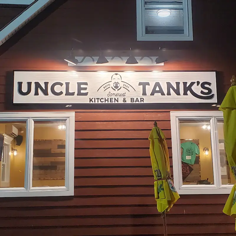 Uncle Tanks Kitchen and Bar