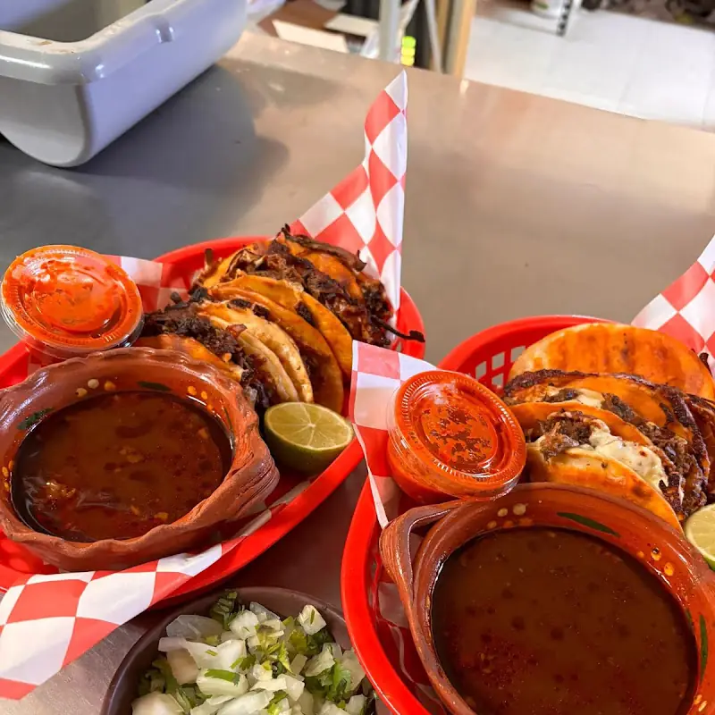 Tacos Quesa