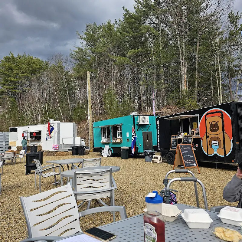 Campton Commons LLC