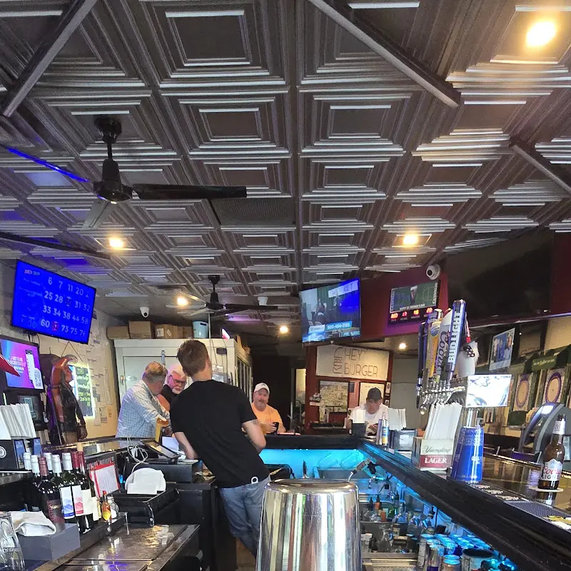 Nic’s Hometown Tavern
