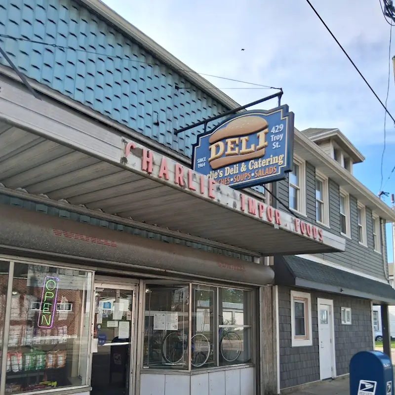 Charlie's Deli & Catering